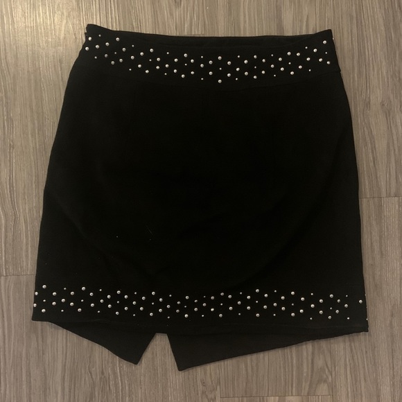 Intermix Velvet Skirt - Picture 2 of 2